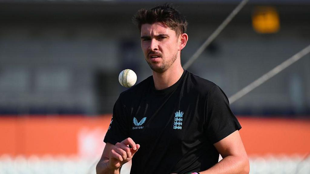 Best Bowling Figures in an Innings